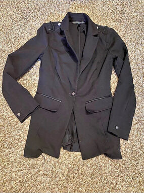 White House Black Market Black Blazer Size 0 Like New